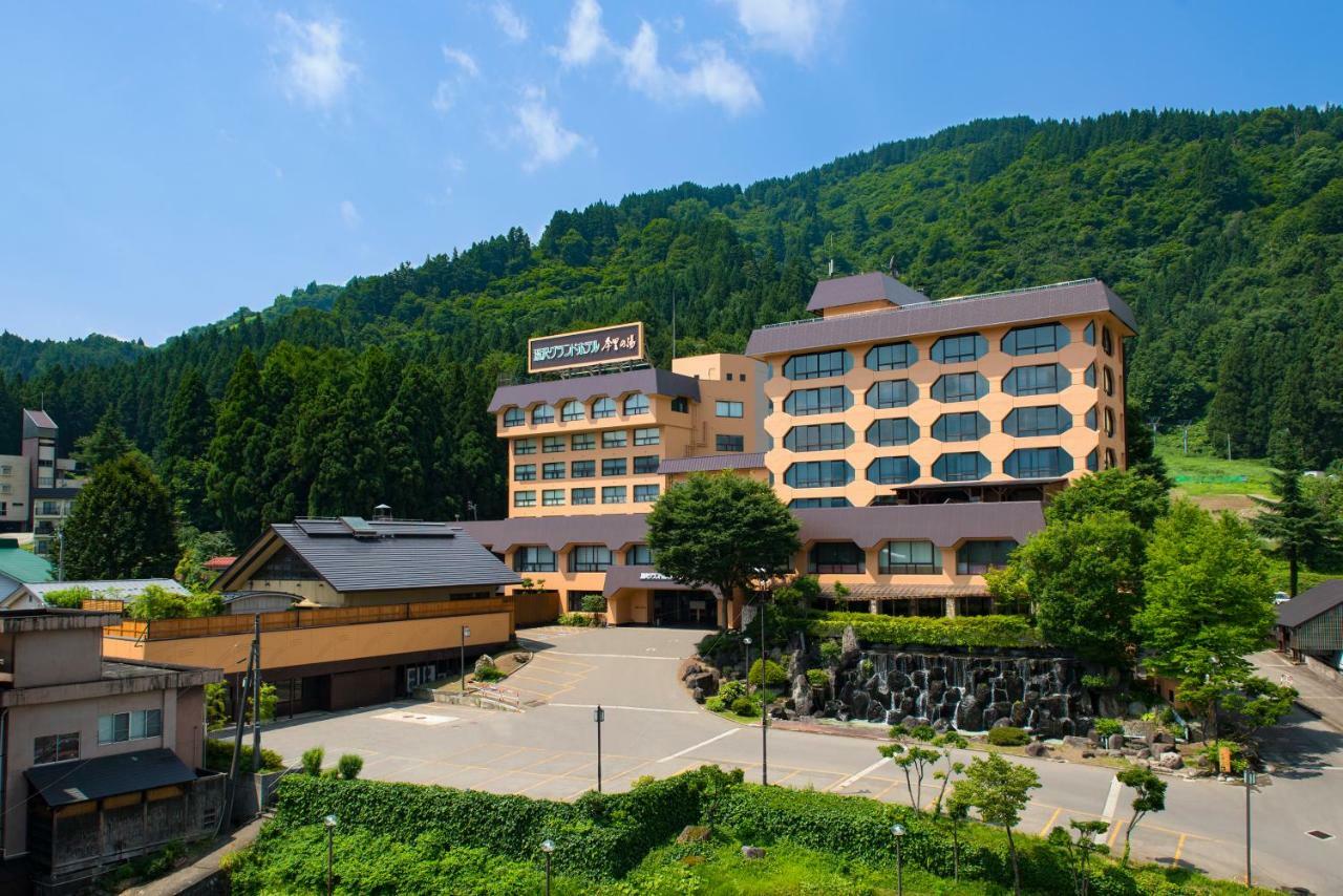 Yuzawa Grand Hotel Exterior foto